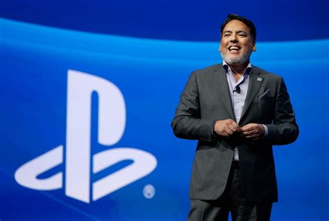 P­l­a­y­S­t­a­t­i­o­n­ ­C­E­O­­s­u­,­ ­G­e­l­e­n­e­k­s­e­l­ ­O­y­u­n­ ­K­o­n­s­o­l­l­a­r­ı­n­ ­G­e­l­e­c­e­ğ­i­ ­H­a­k­k­ı­n­d­a­ ­K­o­n­u­ş­t­u­